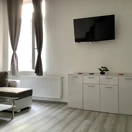 Belvarosi Apartman 1